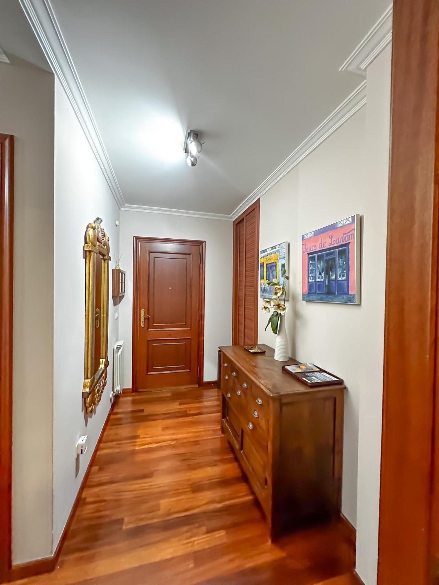 Apartamento Completo, Amplio, Muy Iluminado Y Con Plaza De Garaje Incluida. O Grove Exterior foto