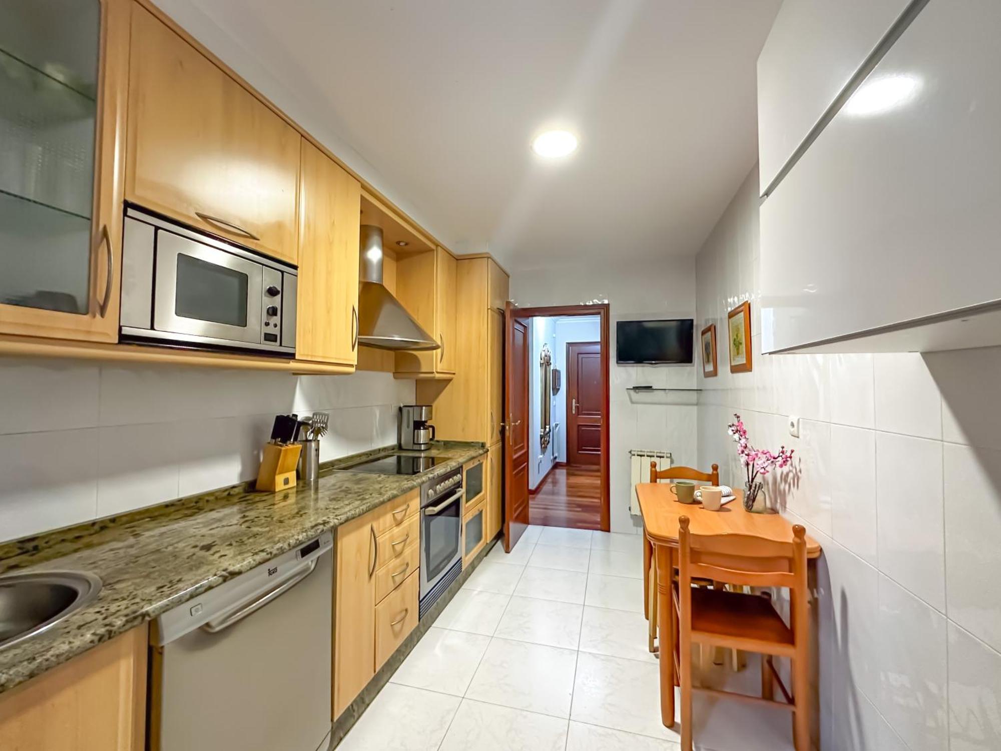 Apartamento Completo, Amplio, Muy Iluminado Y Con Plaza De Garaje Incluida. O Grove Exterior foto