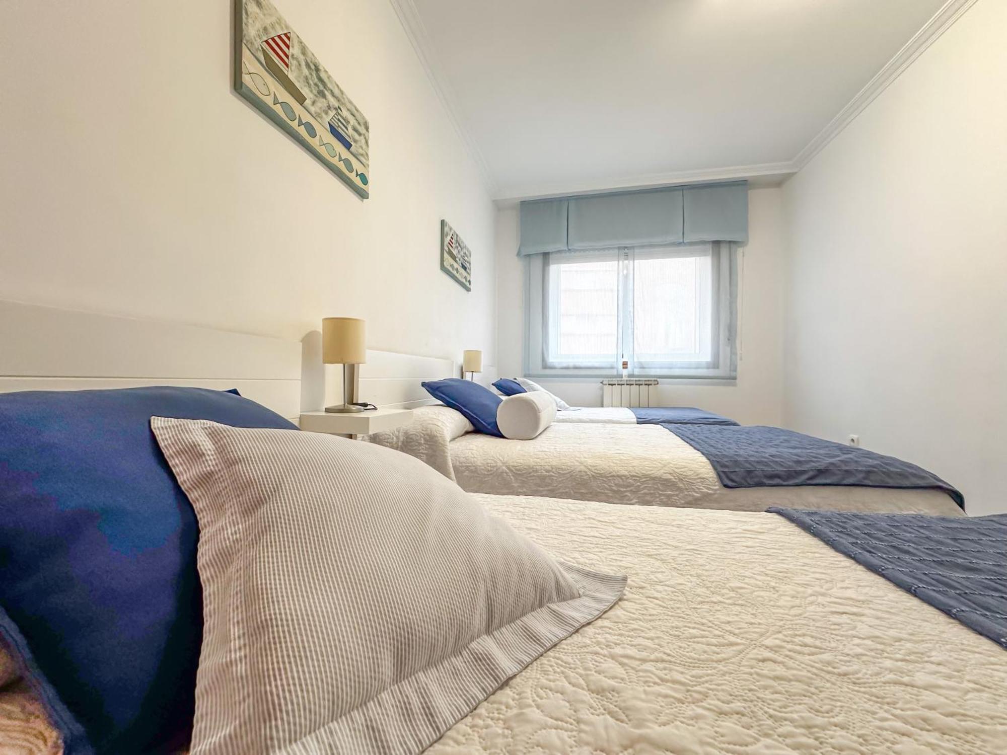 Apartamento Completo, Amplio, Muy Iluminado Y Con Plaza De Garaje Incluida. O Grove Exterior foto